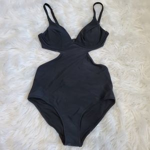 Old Navy Black Women Swim One Piece